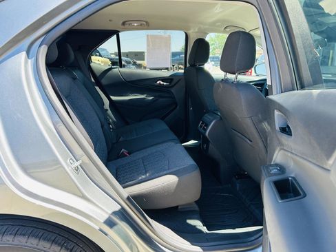 Used 2024 Chevrolet Equinox LT w/ LPO, Floor Liner Package FWD image 29