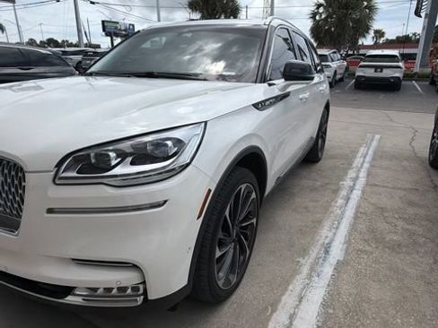 Used 2020 Lincoln Aviator Reserve w/ Equipment Group 202A AWD/4WD image 15