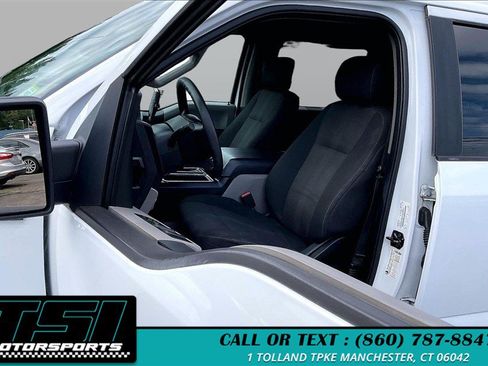 Used 2017 Ford F150 XL w/ Equipment Group 101A Mid AWD/4WD image 24
