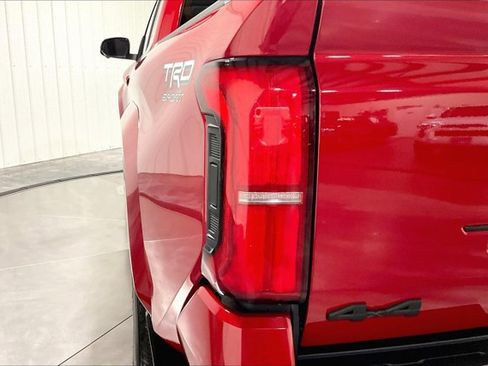 Certified 2024 Toyota Tacoma TRD Sport w/ TRD Sport Premium Package image 30