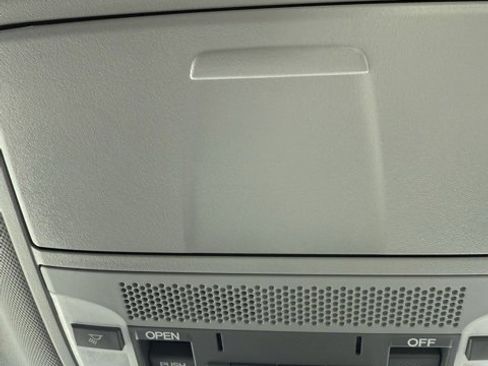 Certified 2017 Acura RDX w/ Technology Package image 35