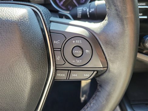 Used 2019 Toyota Camry SE image 22