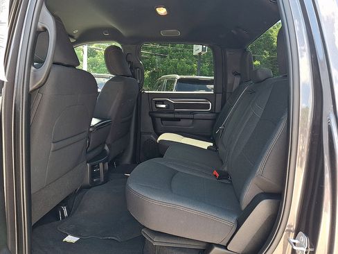 Used 2025 RAM 2500 Big Horn AWD/4WD image 19