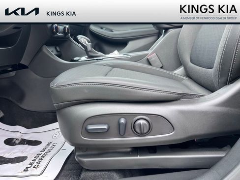 Used 2026 Buick Encore GX Preferred w/ Comfort Package FWD image 6