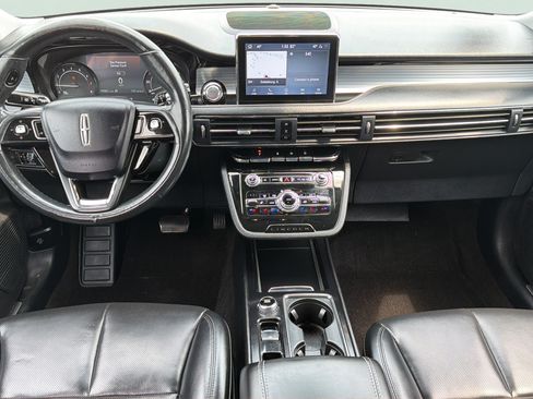 Used 2020 Lincoln Corsair FWD w/ Equipment Group 101A image 3