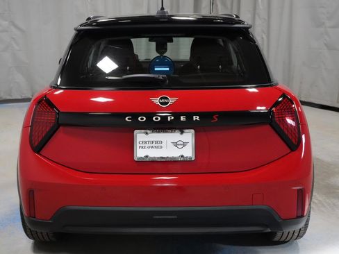 Used 2025 MINI Cooper S image 17