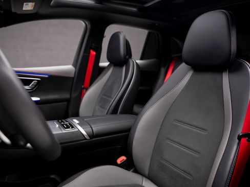 Used 2024 Mercedes-Benz EQE AMG 4MATIC SUV image 64