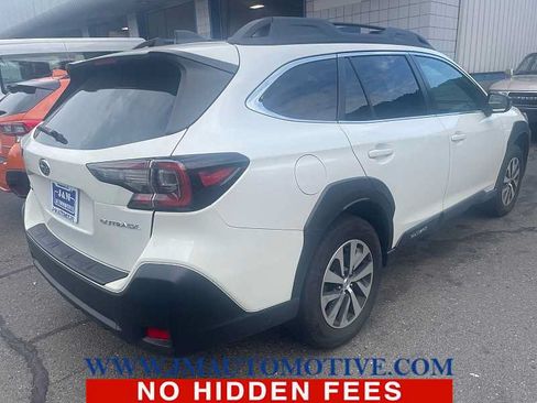 Used 2024 Subaru Outback Premium AWD/4WD image 4