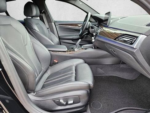 Used 2023 BMW 530i RWD image 22