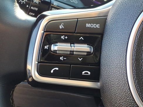 Used 2023 Kia Sorento SX image 11