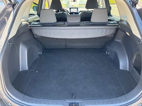 Used 2025 Toyota RAV4 XLE image 27