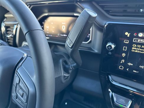 New 2026 GMC Sierra 2500 AT4 w/ AT4 Premium Plus Package image 27