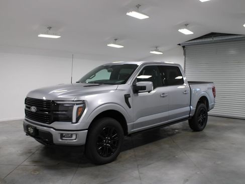 New 2026 Ford F150 Platinum w/ Equipment Group 702A High AWD/4WD image 3