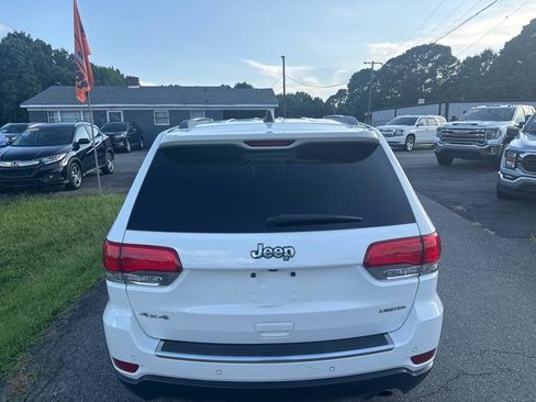 Used 2018 Jeep Grand Cherokee Limited RWD image 11