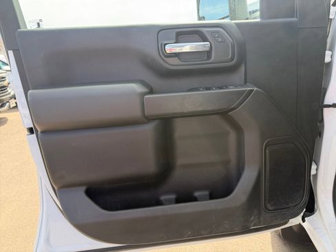 Used 2024 GMC Sierra 2500 Pro AWD/4WD image 19