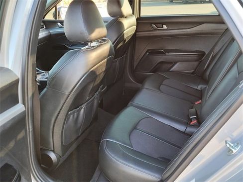 Used 2022 Kia K5 GT-Line image 6