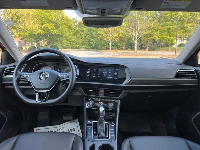 Used 2019 Volkswagen Jetta SEL FWD image 28