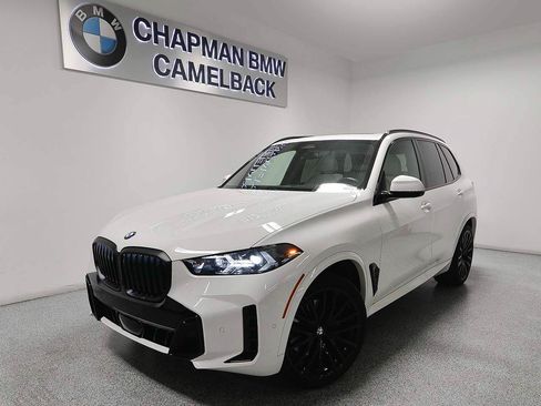 Used 2024 BMW X5 sDrive40i w/ M Sport Package RWD image 1