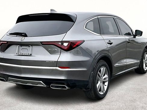 Used 2025 Acura MDX SH-AWD image 2