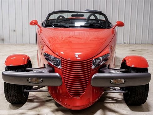 Used 1999 Plymouth Prowler RWD image 21