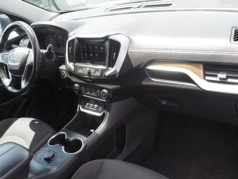 Used 2018 GMC Terrain SLE FWD image 20