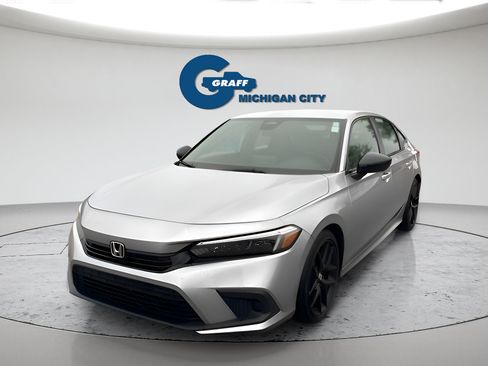 Used 2024 Honda Civic Sport image 9