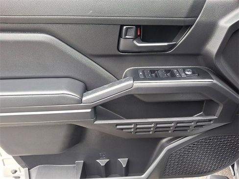 Certified 2025 Toyota Tacoma SR image 12