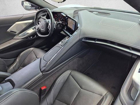 Used 2023 Chevrolet Corvette Stingray Preferred Cpe w/ Z51 Performance Package RWD image 18