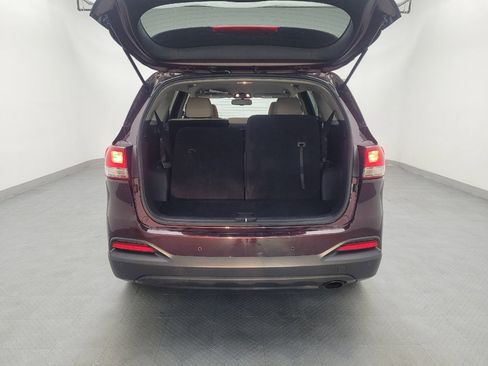 Used 2016 Kia Sorento LX w/ LX Convenience Package image 29
