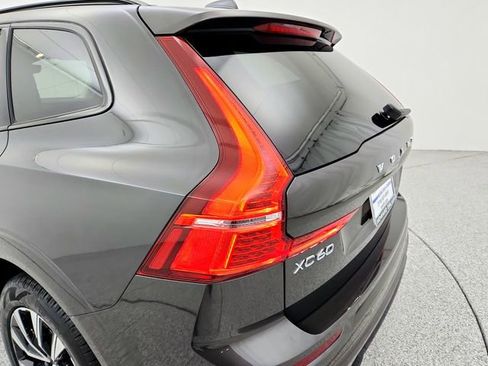 Certified 2025 Volvo XC60 B5 Plus image 33