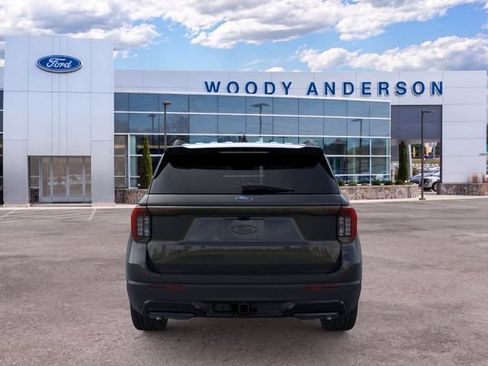 New 2026 Ford Explorer ST-Line RWD image 5