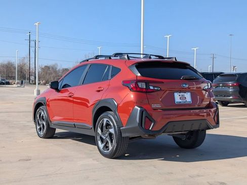 Certified 2024 Subaru Crosstrek 2.5i Limited w/ Crosstrek Mirror Package image 4