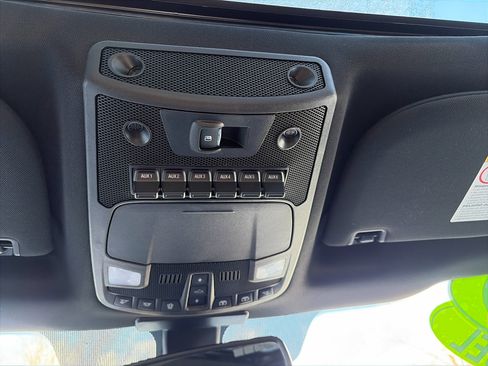 Used 2019 Ford F350 Platinum w/ Platinum Ultimate Package image 16