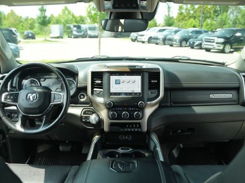 Used 2022 RAM 1500 Laramie AWD/4WD image 26