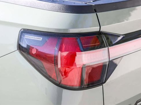 Used 2023 Hyundai Santa Cruz Limited image 10