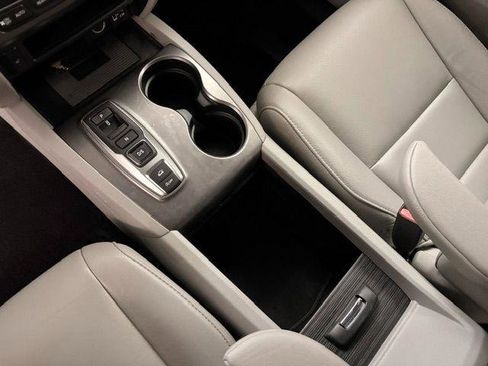Used 2021 Honda Pilot Special Edition image 8