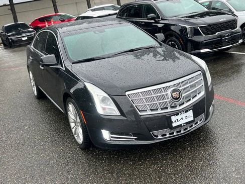 Used 2014 Cadillac XTS Platinum image 3