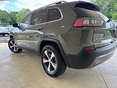 Used 2020 Jeep Cherokee Limited AWD/4WD image 9