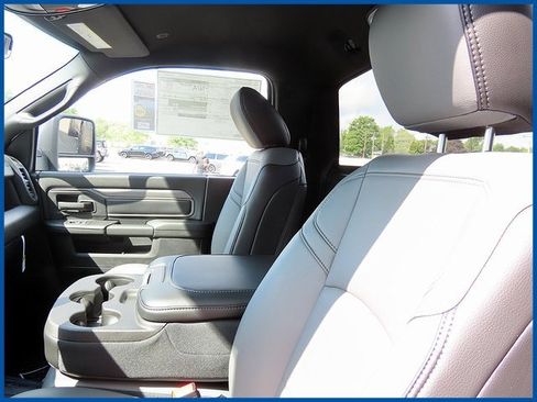 New 2025 RAM 3500 Tradesman image 11