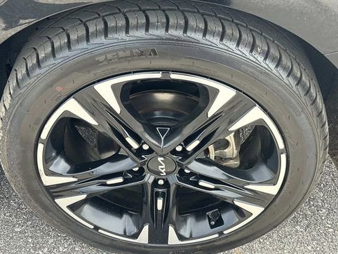 Used 2022 Kia K5 GT-Line image 11
