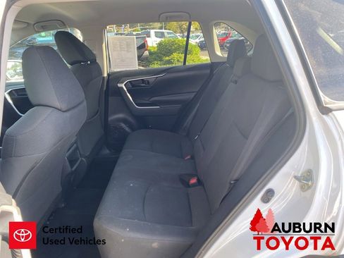 Certified 2019 Toyota RAV4 LE w/ Carpet Mat Package FWD image 20