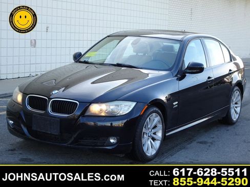 Used 2011 BMW 328i xDrive Sedan image 1