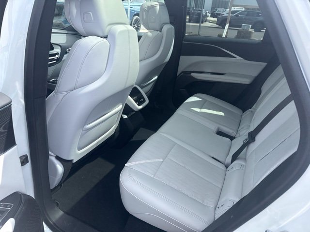 Certified 2024 Cadillac Lyriq Luxury w/ LPO, Floor Liner Package AWD/4WD image 19