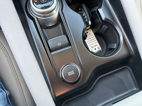 New 2026 Ford Explorer Active w/ Active Comfort Package image 29