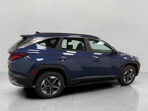 New 2026 Hyundai Tucson SEL image 2