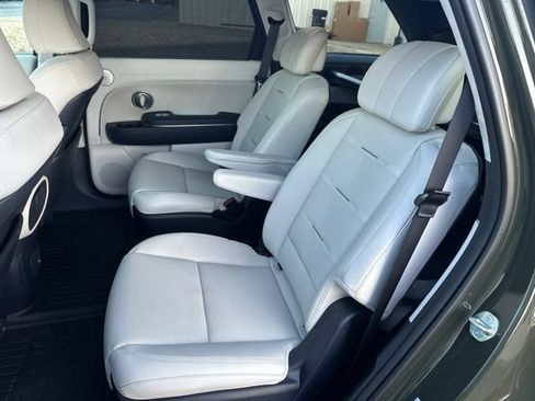 Certified 2026 Hyundai Palisade Calligraphy AWD/4WD image 15