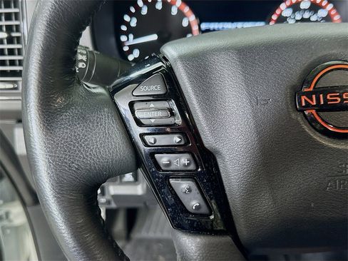 Used 2022 Nissan Frontier PRO-4X w/ Pro-4X Premium Package image 22