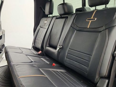 Used 2023 Ford F350 Platinum image 35