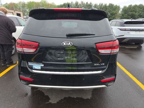 Used 2016 Kia Sorento SX FWD image 5