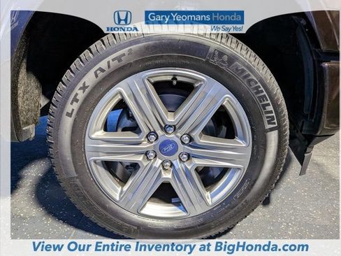 Used 2018 Ford F150 Lariat w/ Equipment Group 502A Luxury AWD/4WD image 14